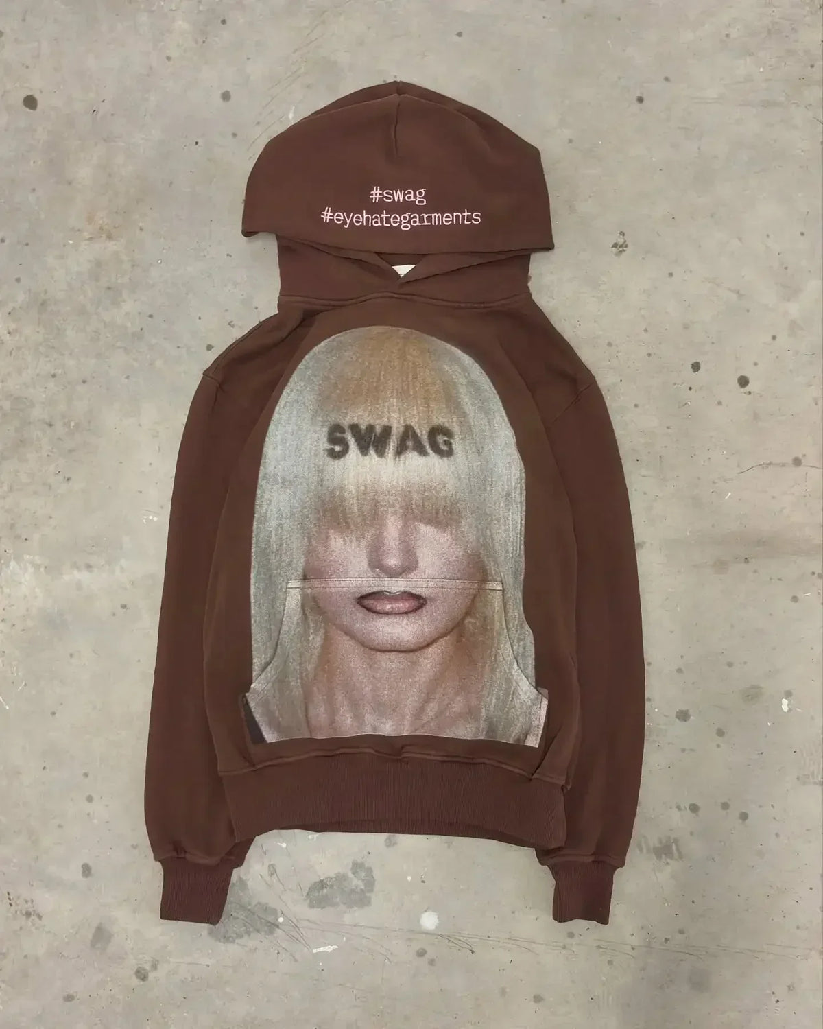 Retro "archive" Zip-up