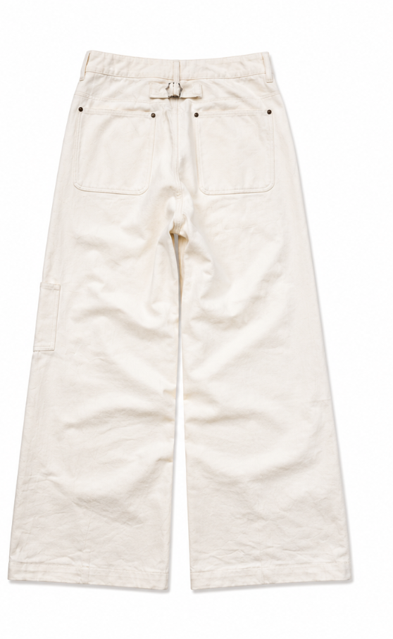 Ecru-cut denim